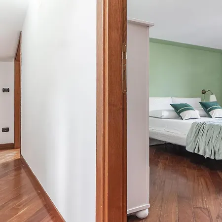 Exclusive Roth * Sassari