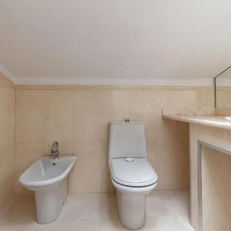 Exclusive Roth * Sassari