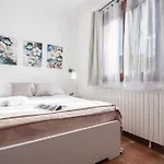 Exclusive Roth Διαμέρισμα *